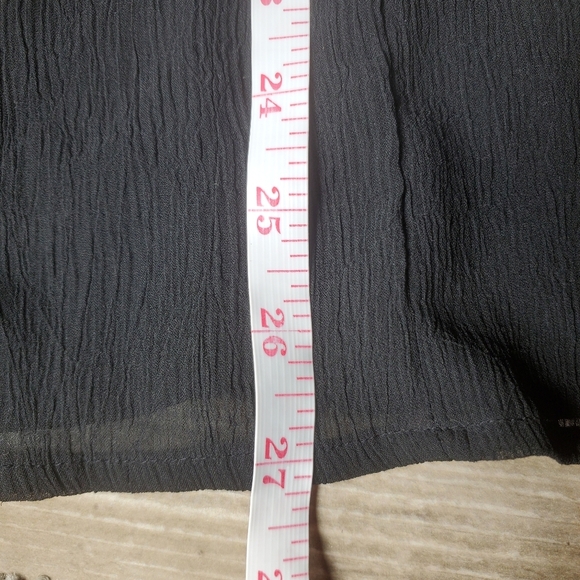 Emma James Sheer Ruffle Front Elegant Black Women's Button-Up Top Size 16W EUC - Picture 16 of 16